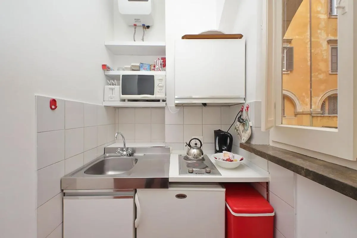 Pantheon Apartment Rondanini ローマ