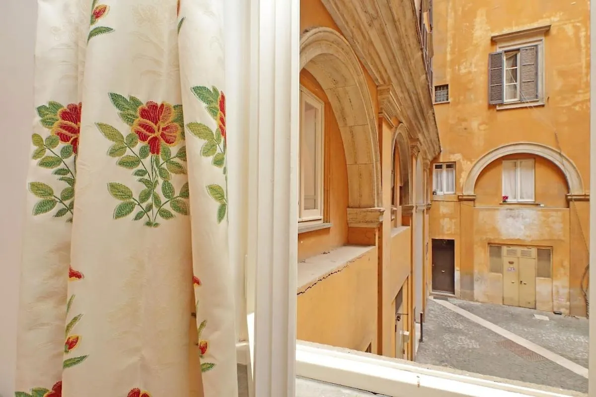 Pantheon Apartment Rondanini Roma Italia